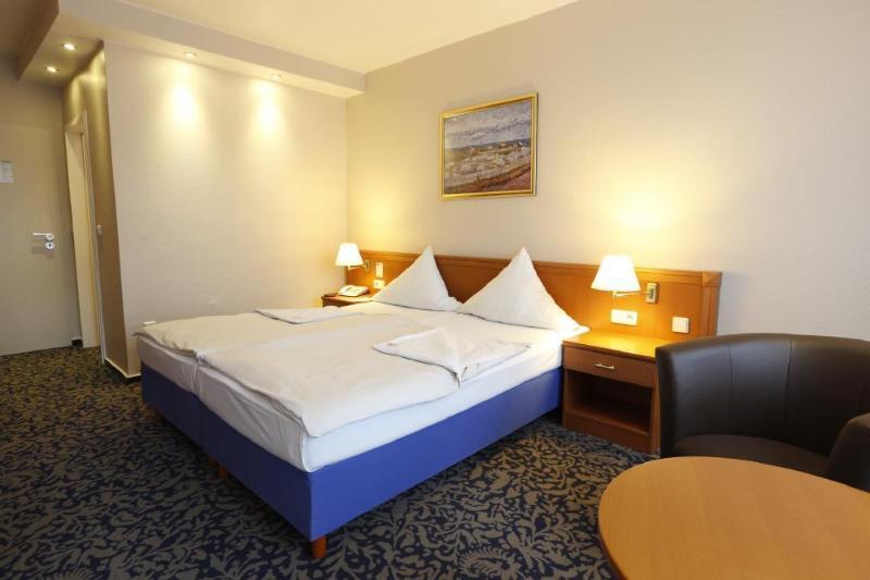 Caravelle Hotel Im Park Bad Kreuznach Extérieur photo